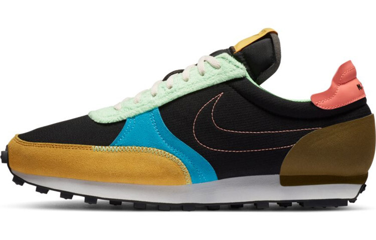 

Кроссовки унисекс для бега Nike Daybreak с меховым комплектом