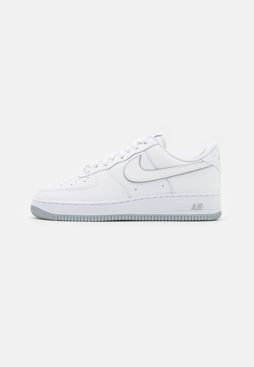 

Низкие кроссовки AIR FORCE 1 07 Nike, белый/серый волк