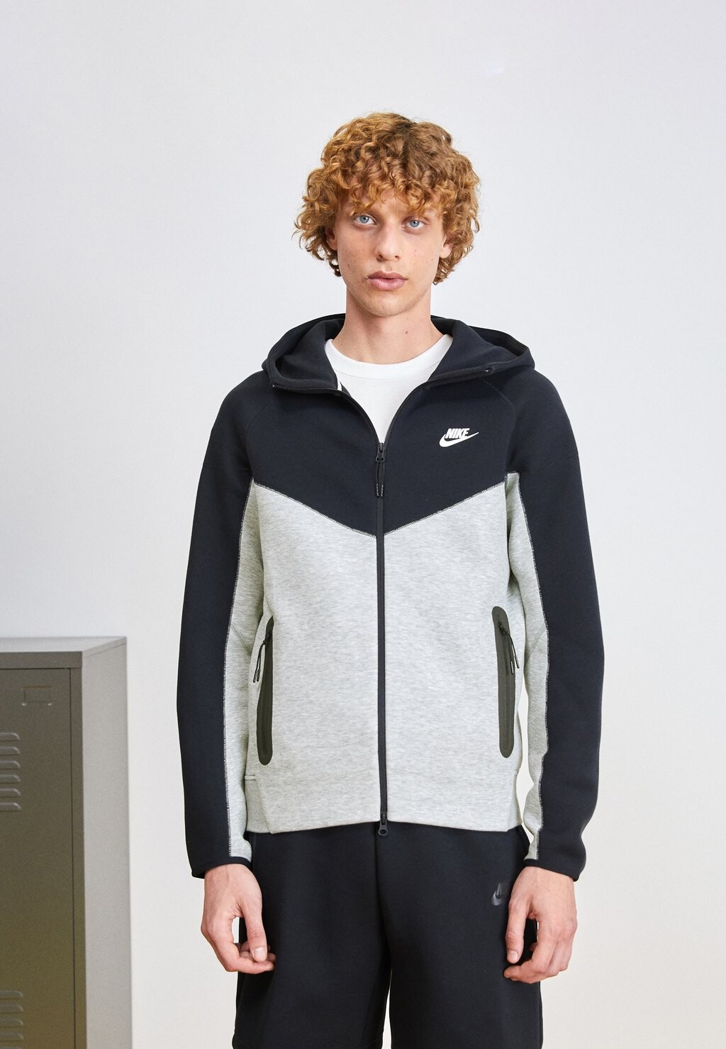

Толстовка на молнии Nike, Черный
