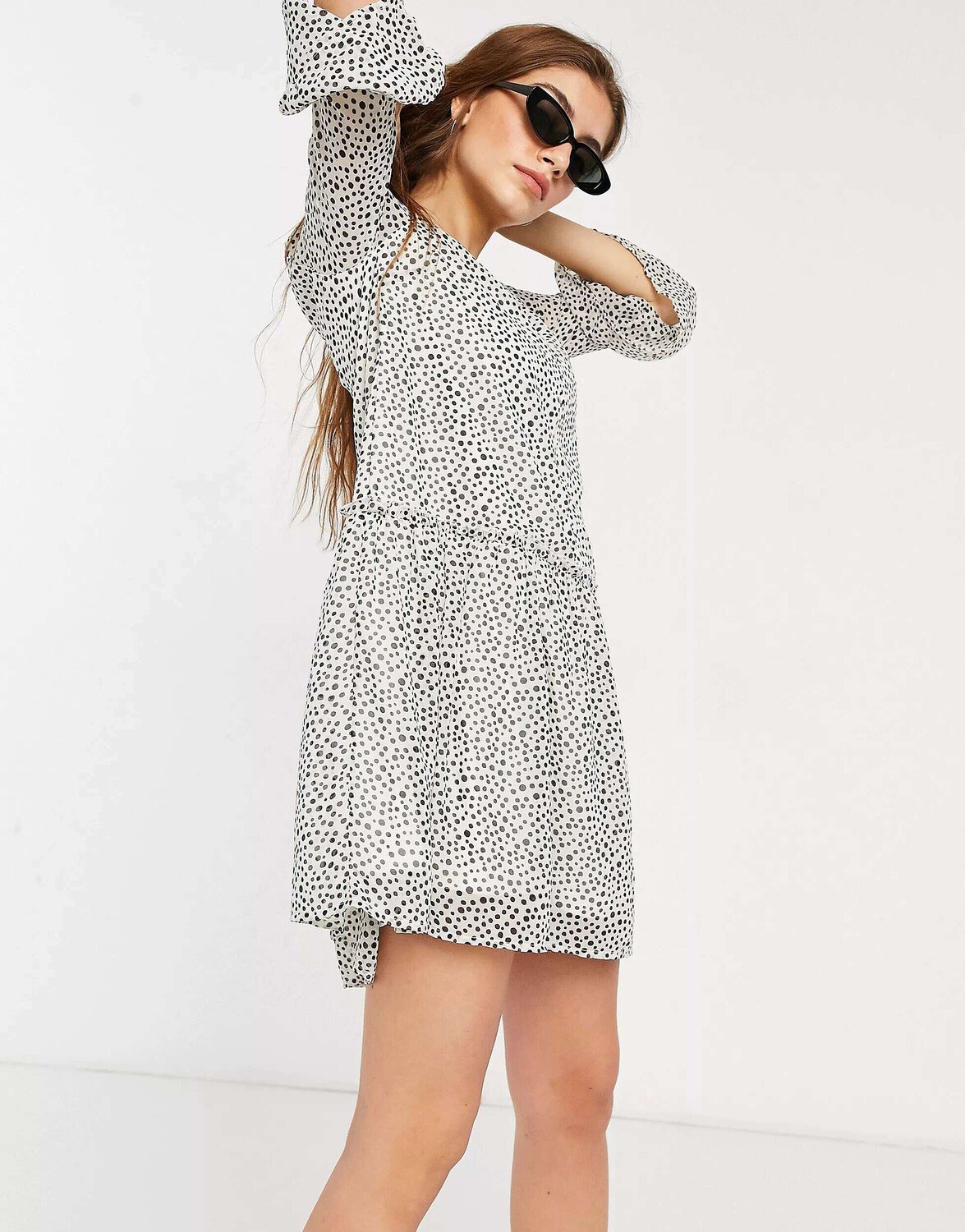 

Свободное платье Vero Moda в пятне