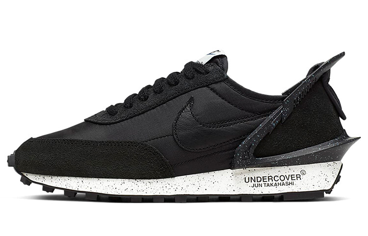 

Nike Undercover x Wmns Daybreak Black Sail