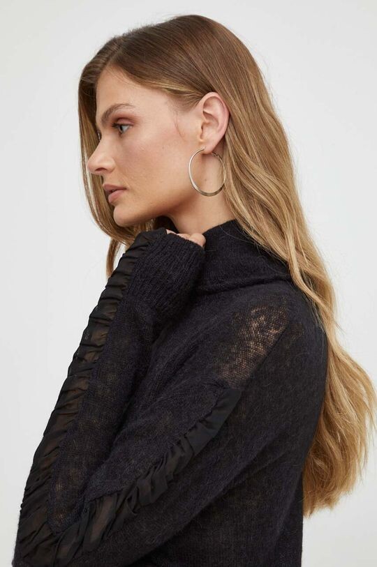 

Шерстяной свитер Pinko, черный