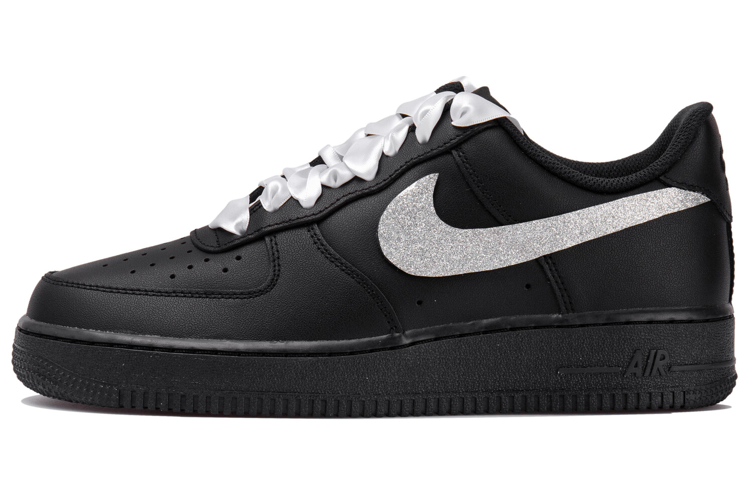 

Обувь для скейтбординга Nike Air Force 1 унисекс, Black/Silver