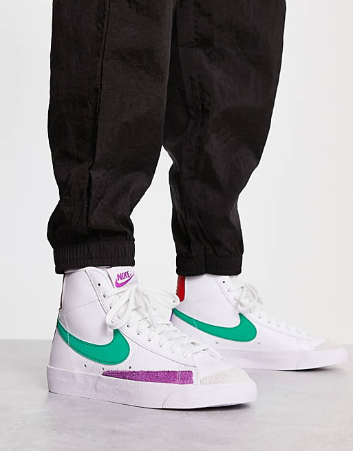 Бело-зеленые кроссовки Nike Blazer Mid '77