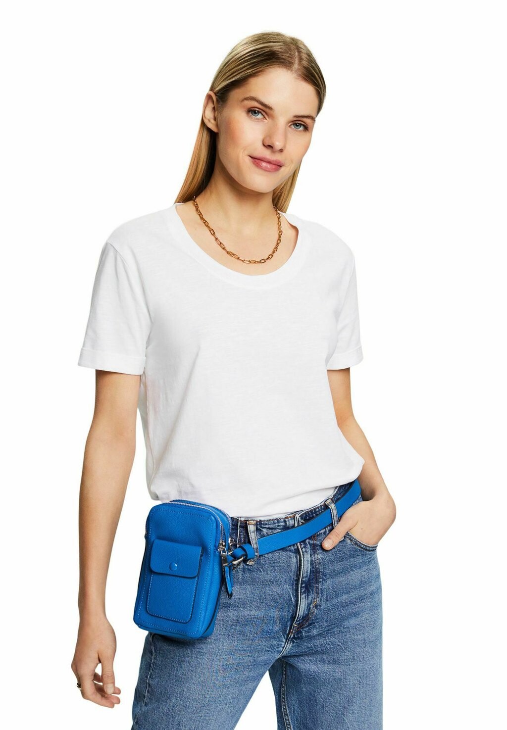 

Футболка базовая Esprit, цвет white