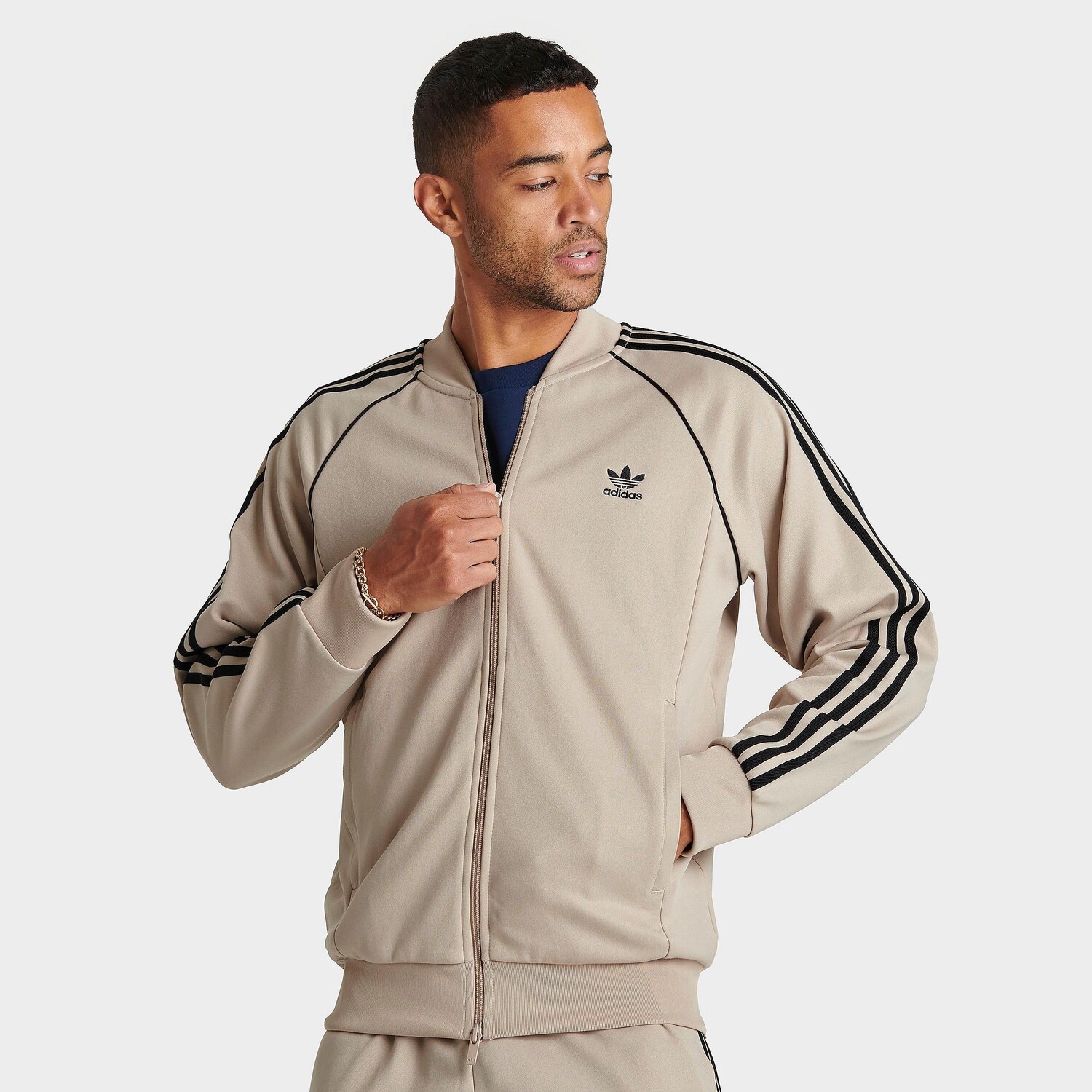 

Мужская спортивная футболка adidas Originals Superstar, серый