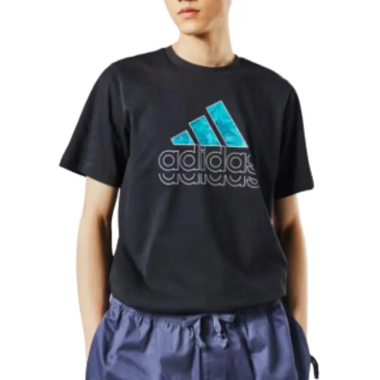

Повседневная спортивная одежда для мужчин Adidas