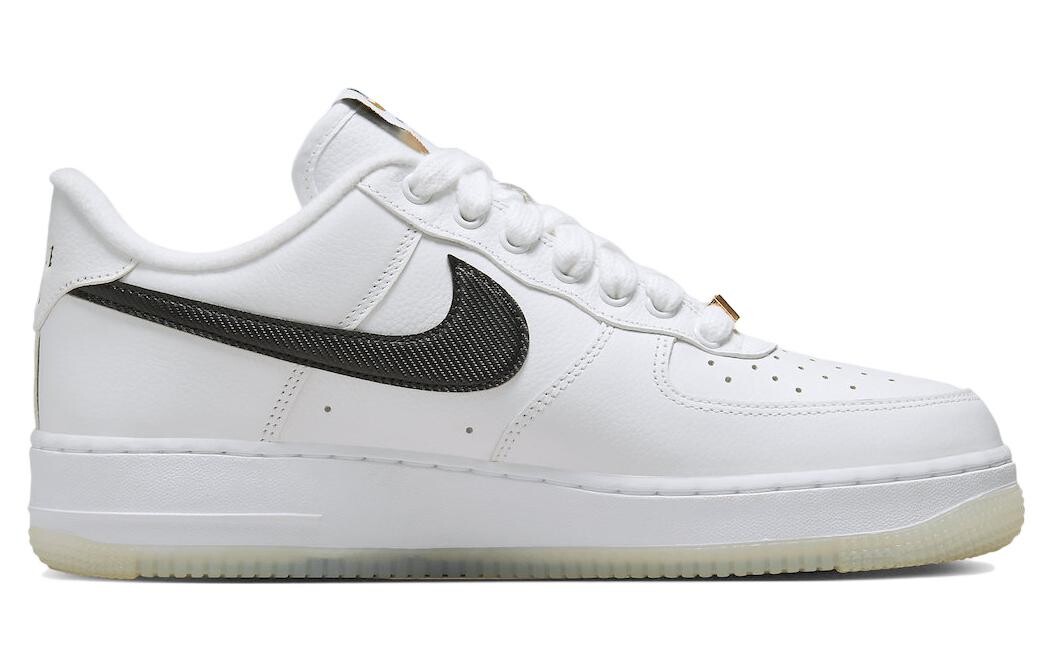 

Кроссовки Nike Air Force 1 Low Skate мужские, белый / черный