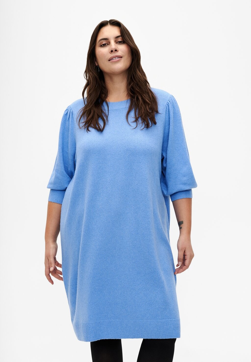 

Трикотажное платье WITH 3/4 PUFF SLEEVES Zizzi, цвет blue b white mel