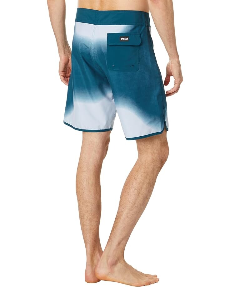 

Шорты для плавания Oakley Solid Crest 19" Boardshorts, цвет Storm Print
