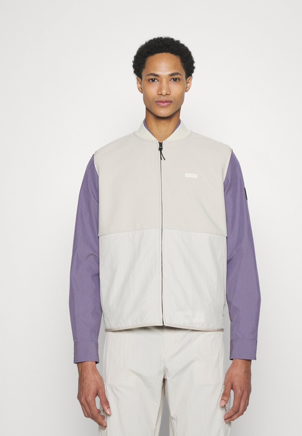 

Жилет Calvin Klein