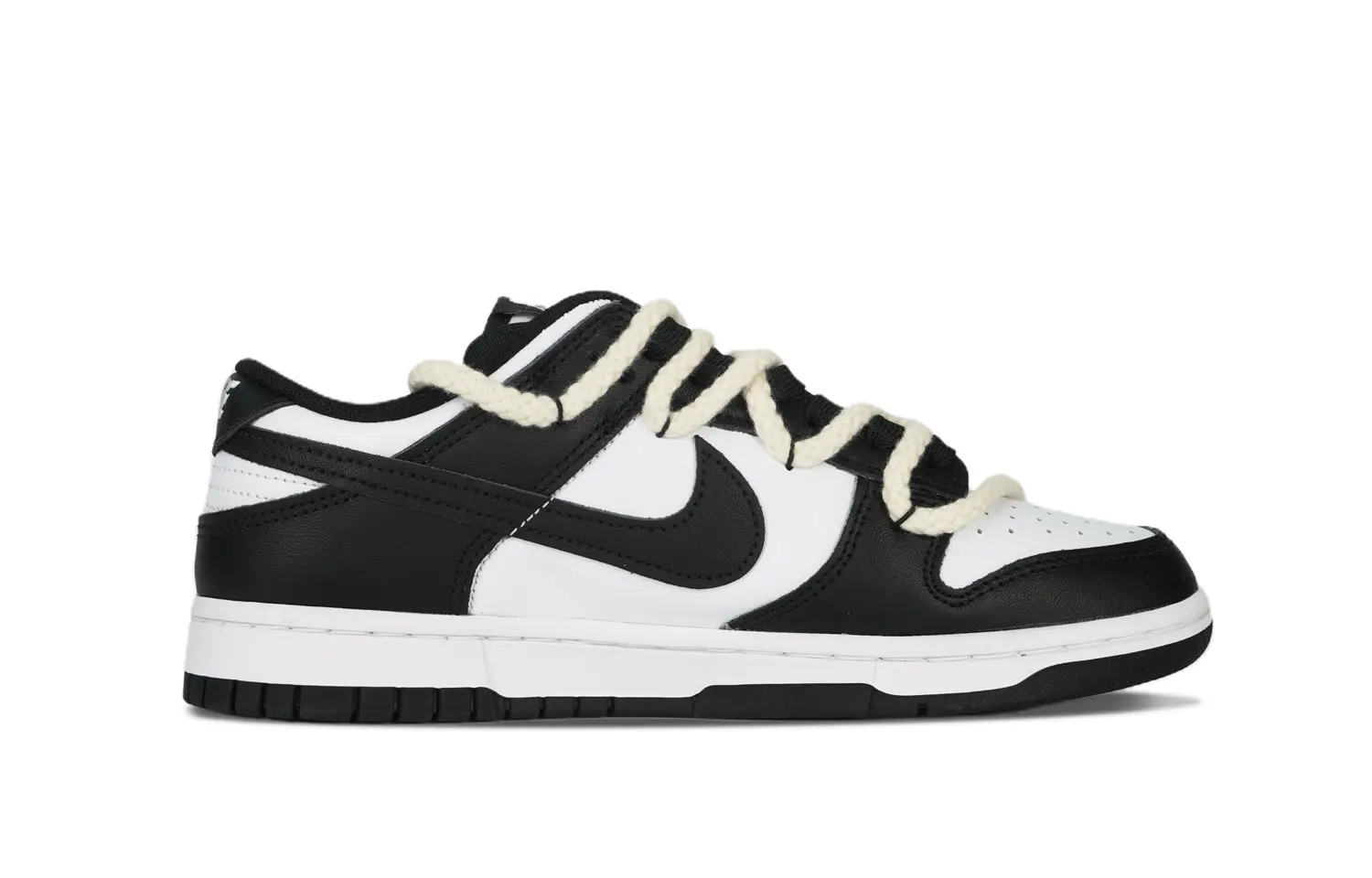 

Кроссовки Nike Dunk Skateboarding Shoes Women's Low-top Black/White, черный/белый