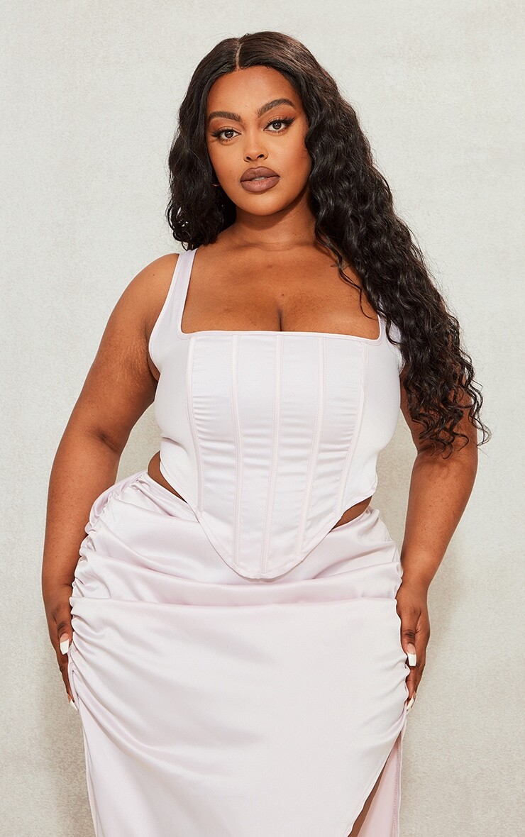 

PrettyLittleThing Плюс Светло-Розовый Атласный Корсет на Косточках