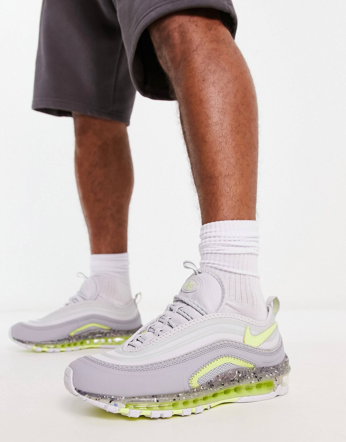

Кроссовки Nike Air Max Terrascape 97 серого и желтого цветов