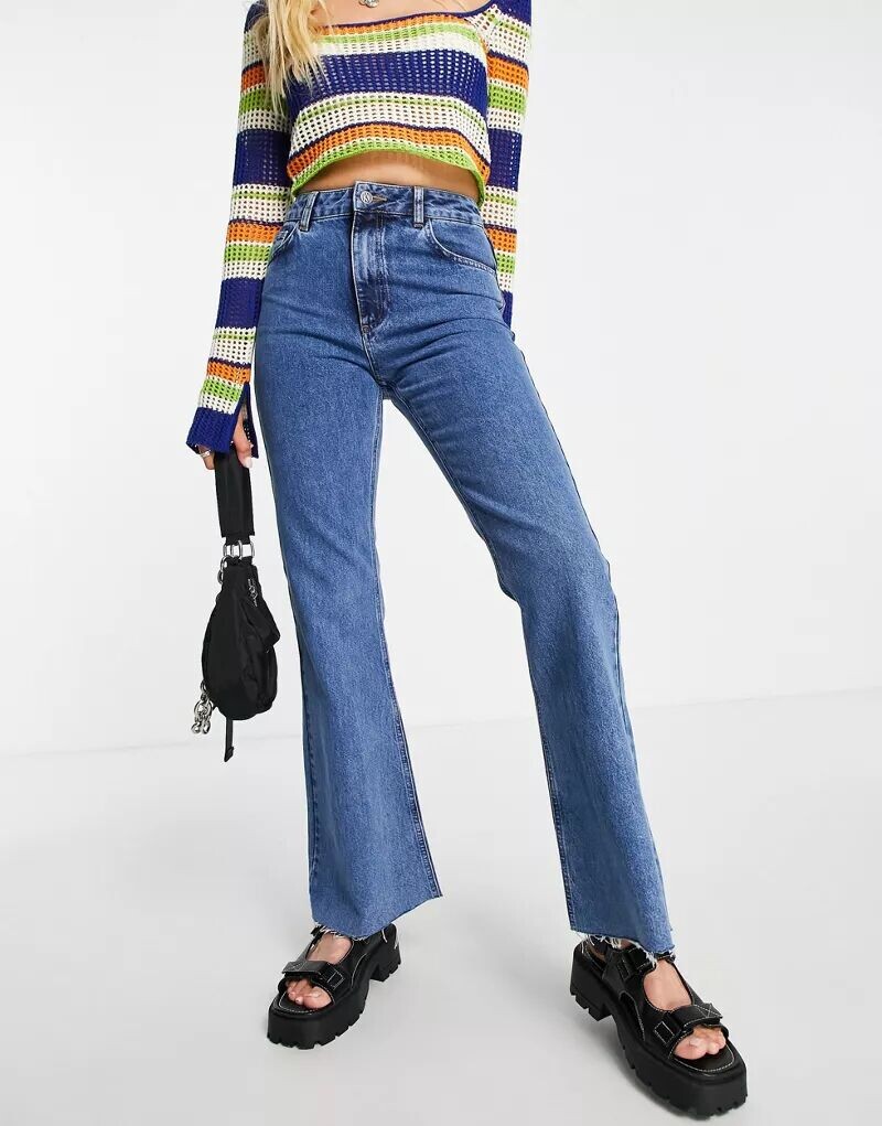 

Синие расклешенные брюки в стиле 99-х Reclaimed Vintage Inspired