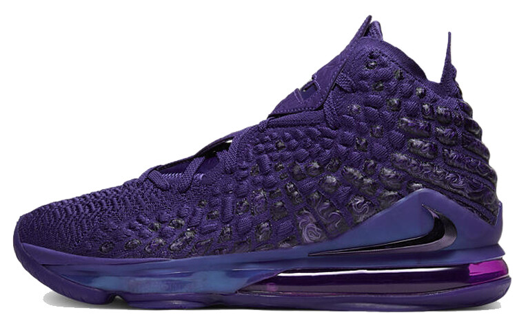 

Nike NBA 2K20 x LeBron 17 Bron 2K, эксклюзивно для геймеров