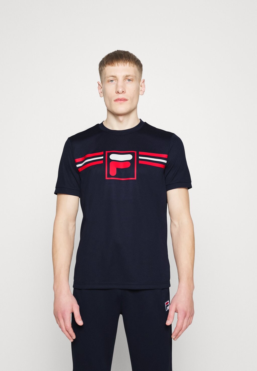 

Футболка Fila