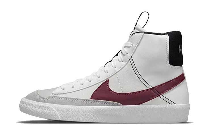 

Кроссовки Nike Blazer Mid '77 (GS) белые