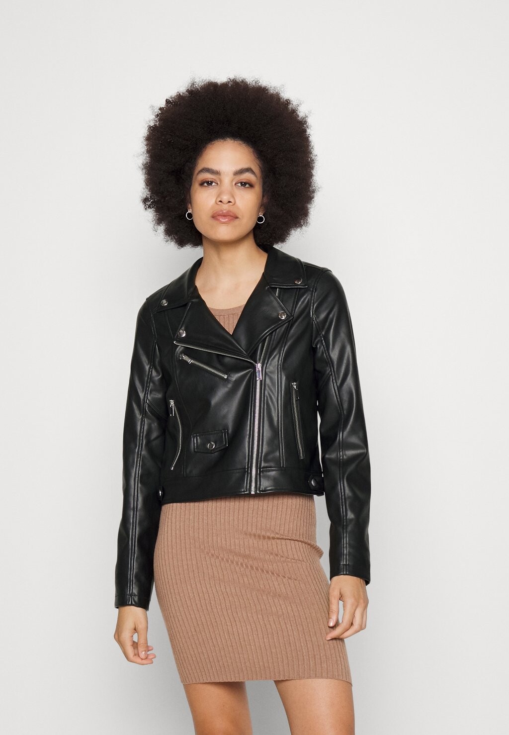 

Куртка из искусственной кожи Vero Moda, черный