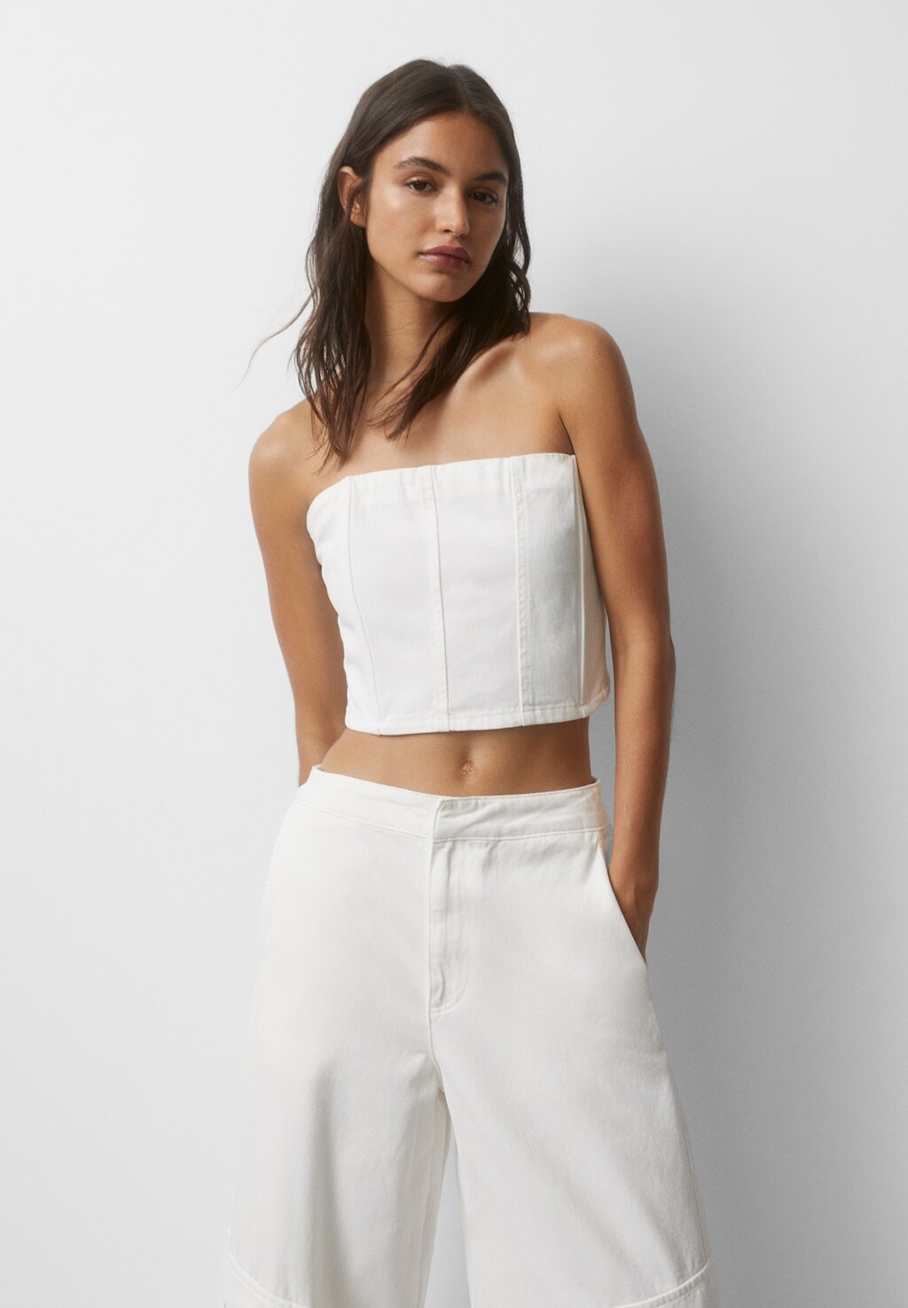 

Топ PULL&BEAR, белый