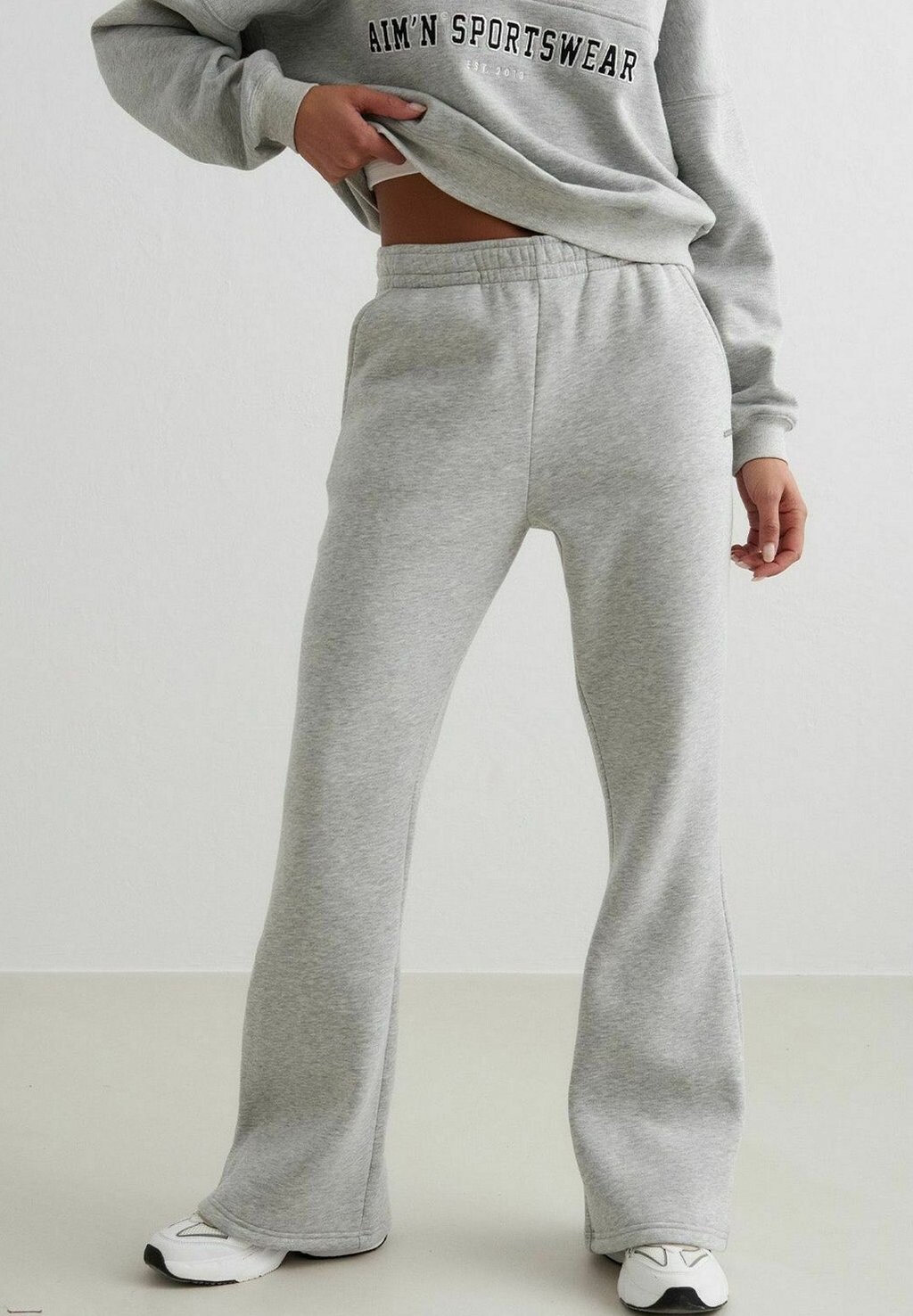 

Брюки для бега SEAMLESS FLARE aim’n, цвет grey melange