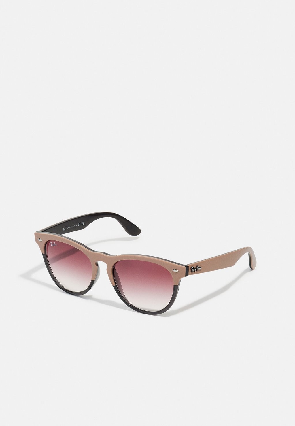 

Солнцезащитные очки Ray-Ban