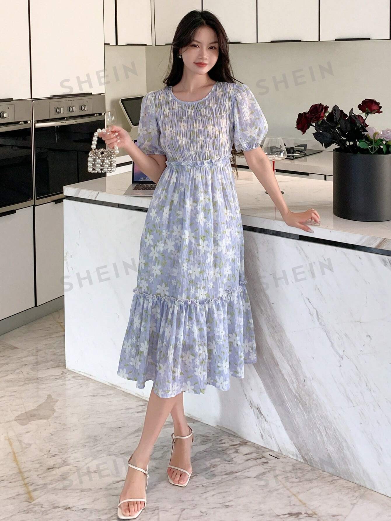 цена DAZY Женское платье с пышными рукавами и цветочным принтом, сиреневый фиолетовый
