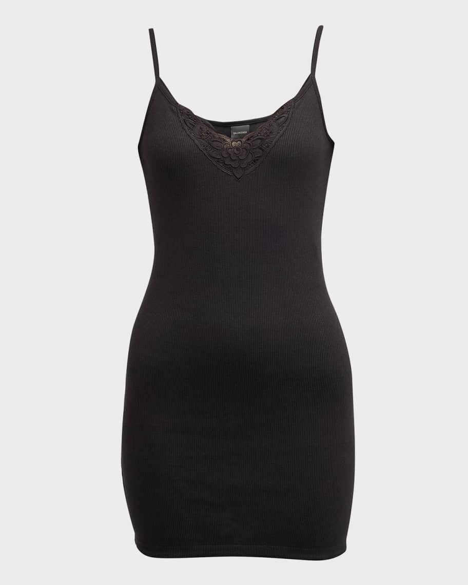 

Мини-платье с кружевной отделкой Balenciaga