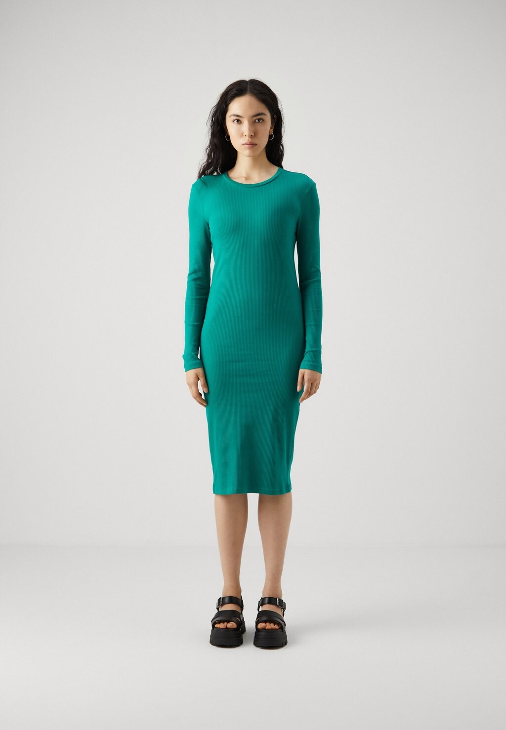 

Платье-футляр VMLAVENDER O NECK DRESS Vero Moda, цвет pepper green