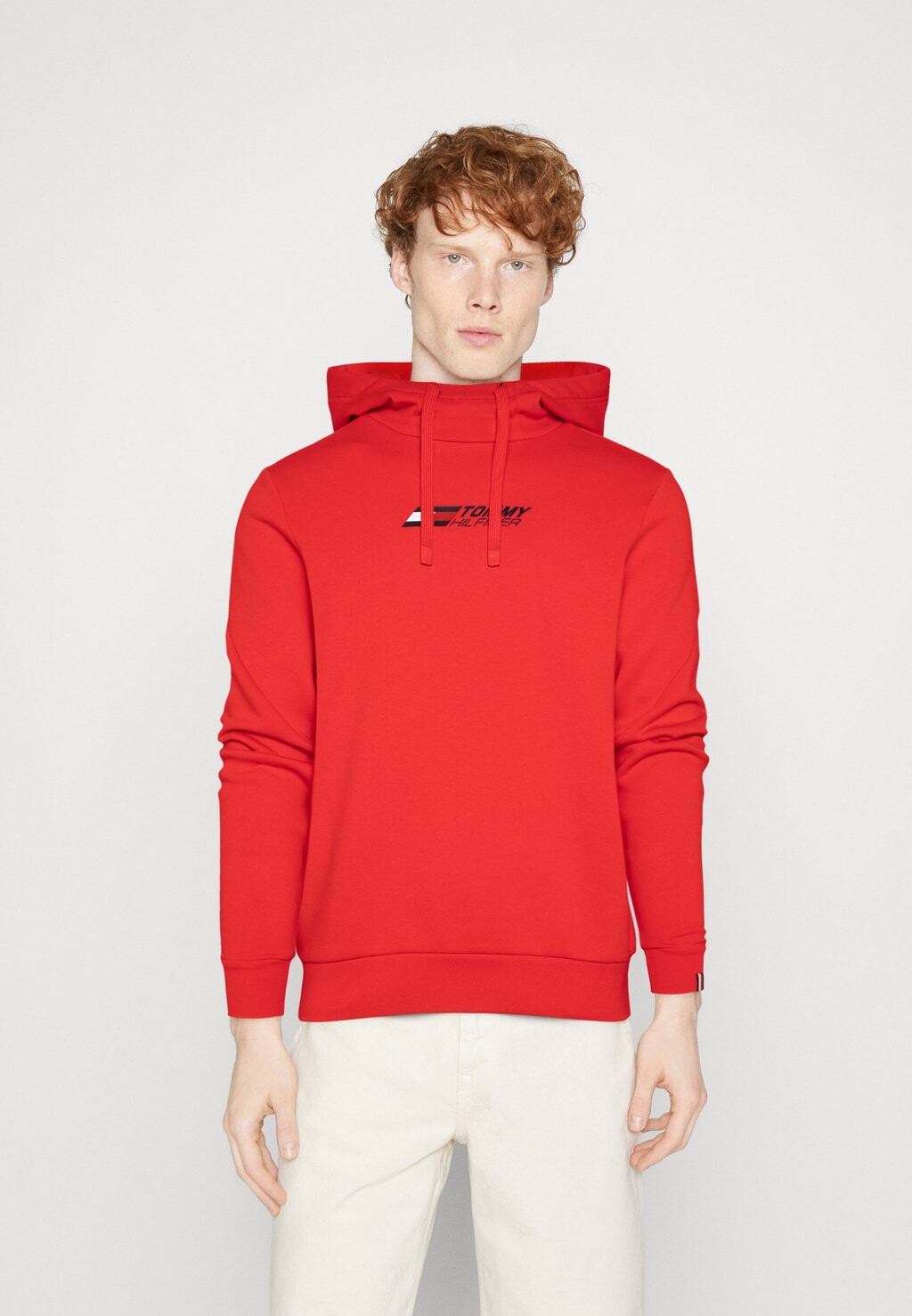 

Толстовка с капюшоном ESSENTIALS HOODY Tommy Hilfiger, фейерверк