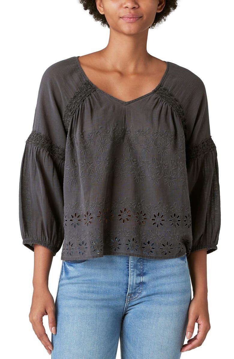 

Крестьянский топ с вышивкой и люверсами LUCKY BRAND