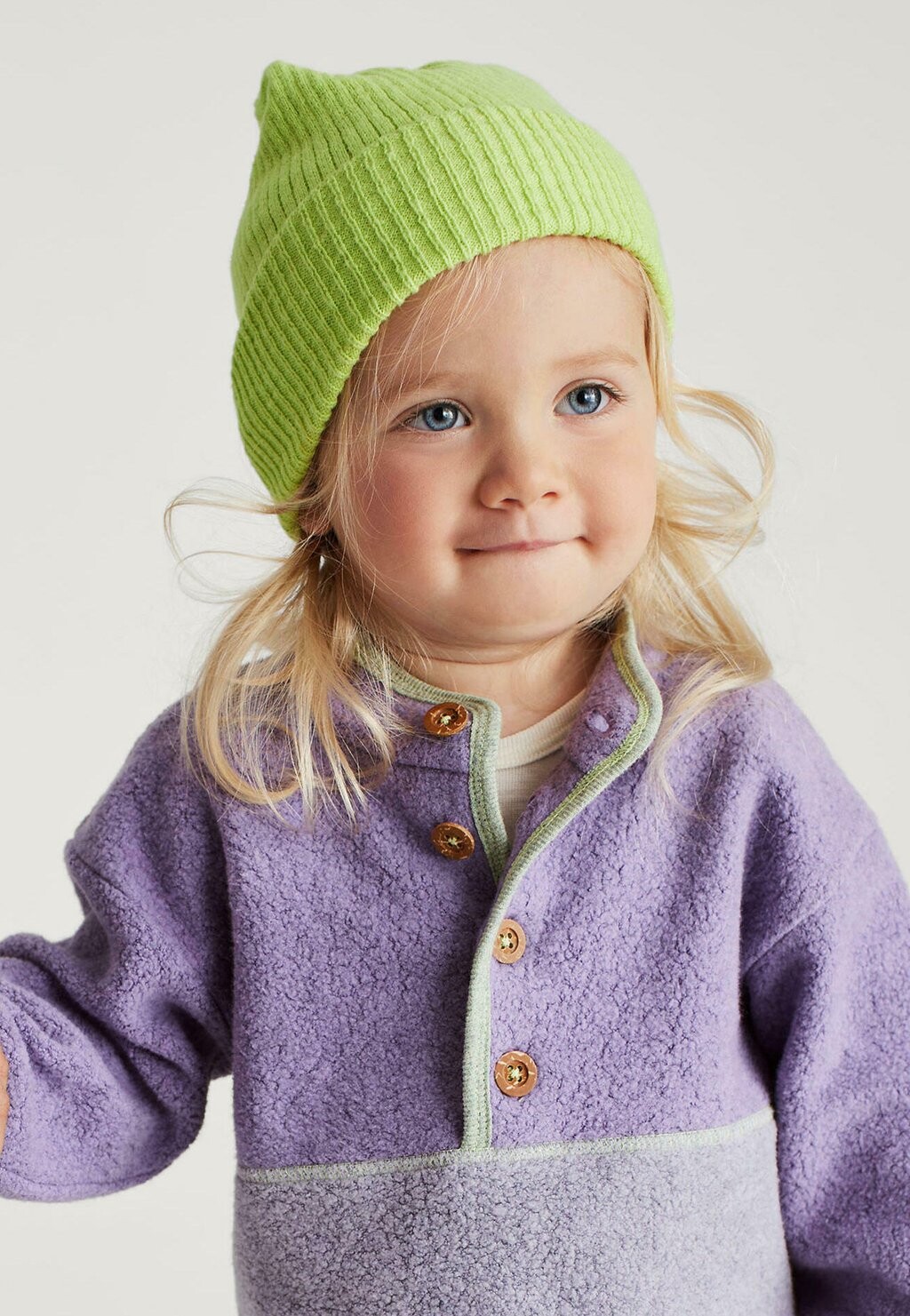 

Шапка UNISEX hessnatur, цвет maigrün