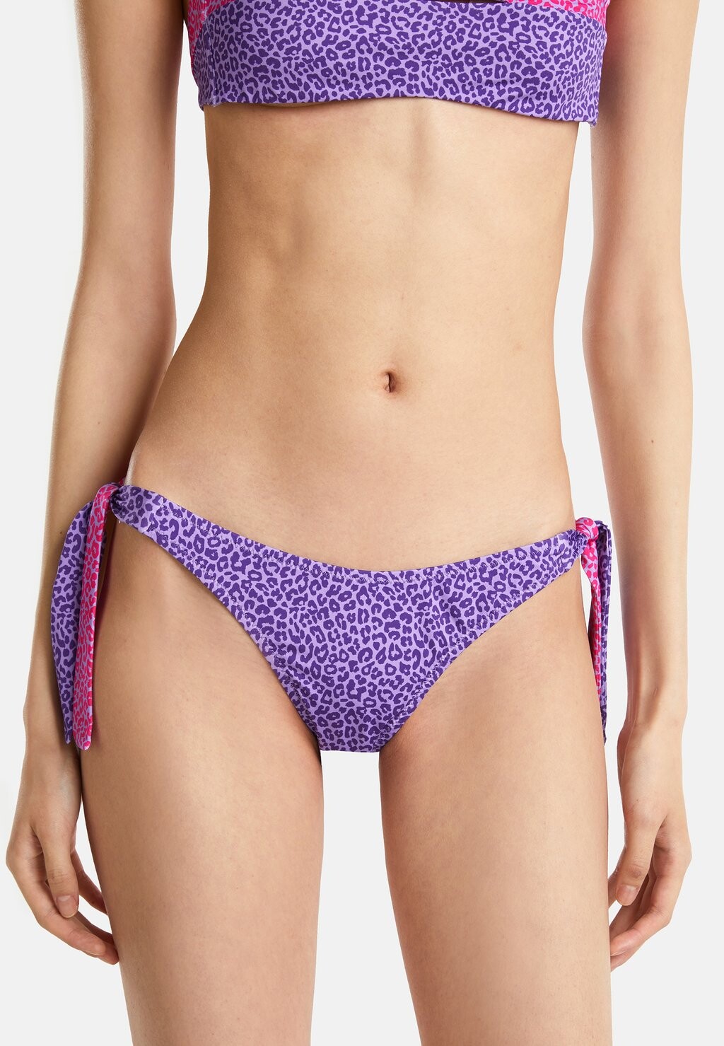

Низ бикини United Colors of Benetton, фиолетовый
