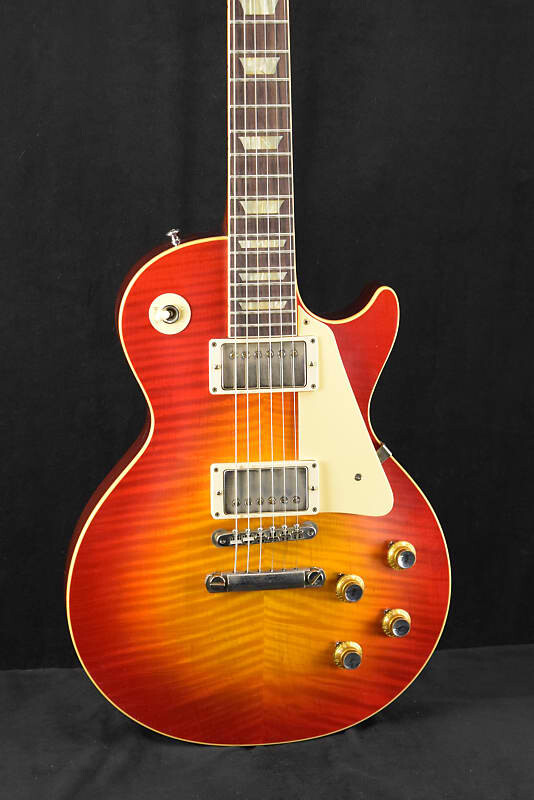 

Электрогитара Gibson Murphy Lab 1960 Les Paul Standard Wide Tomato Burst Ultra Light Aged