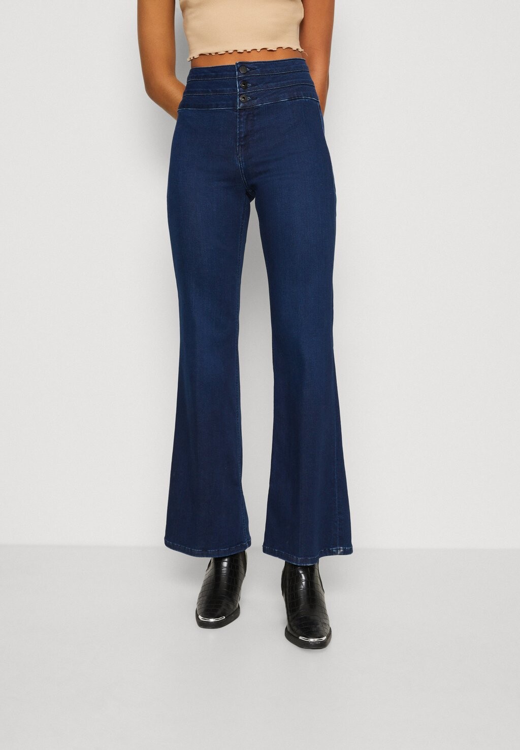 

Расклешенные джинсы Pepe Jeans