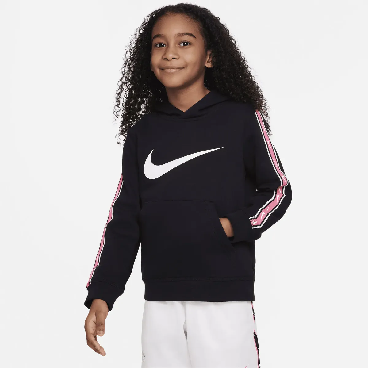 

Толстовка с капюшоном Nike Sportswear "B NSW REPEAT SW FLC PO HOOD BB", черный