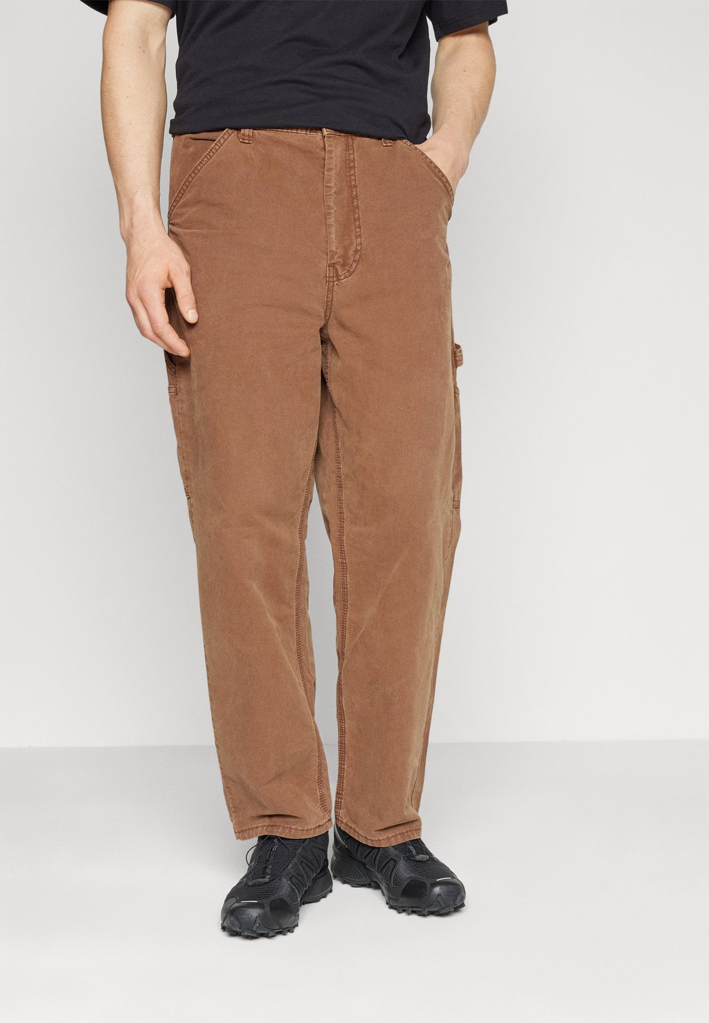 

Брюки TOBACCO CARPENTER BDG Urban Outfitters, табак