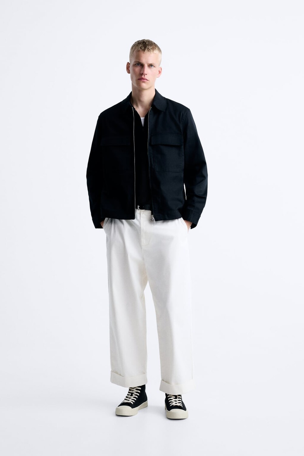 

Рубашка с карманами ZARA, черный