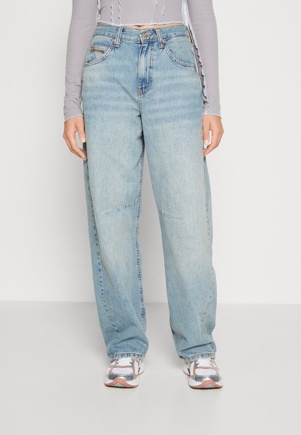 

Джинсы свободного кроя BDG Urban Outfitters