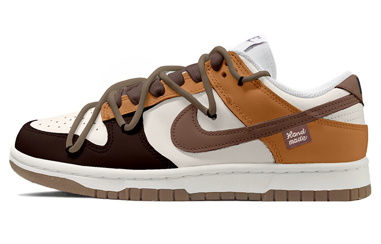 

Женские кроссовки для скейтбординга Nike Dunk
