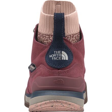 

Спортивные водонепроницаемые ботинки Back-To-Berkeley III женские The North Face, цвет Wild Ginger/Evening Sand Pink