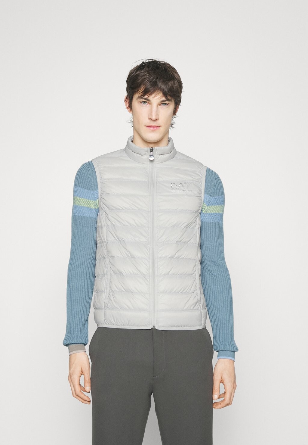 

Жилет Armani Emporio