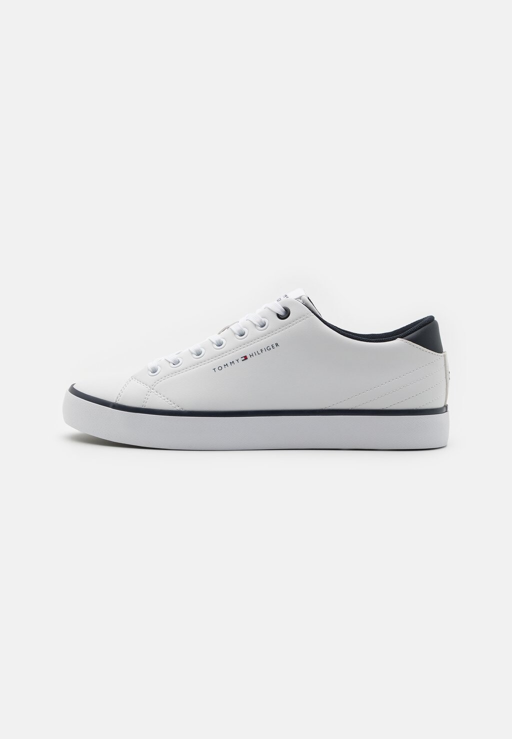 

Кроссовки Tommy Hilfiger CORE, белый