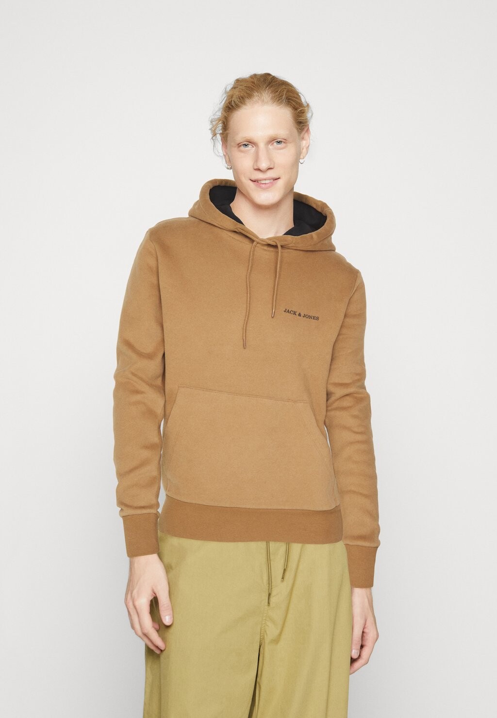 

Толстовка JJCONVERT HOOD Jack & Jones, выдра