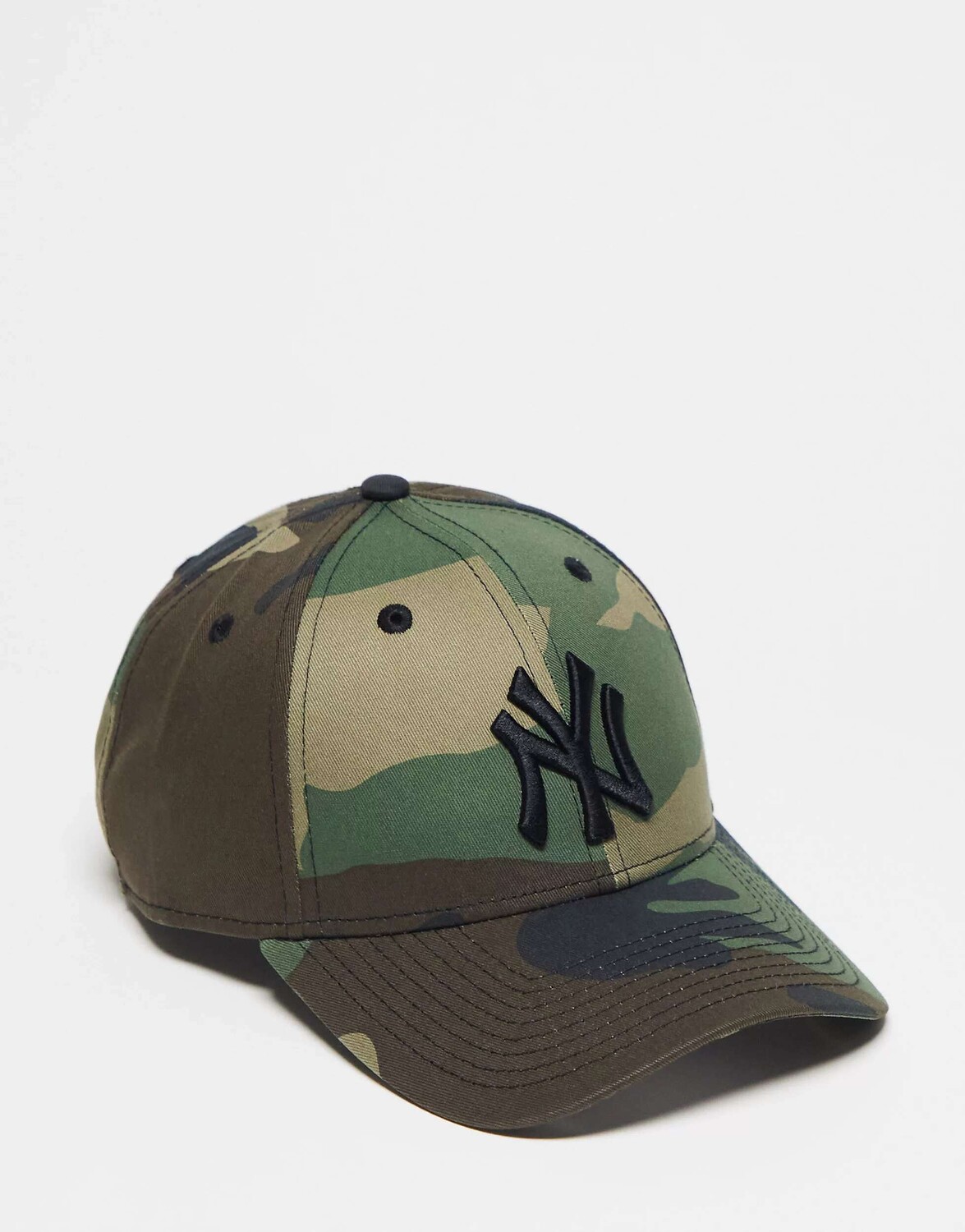 

Кепка унисекс New Era New York Yankees 9forty с камуфляжным принтом