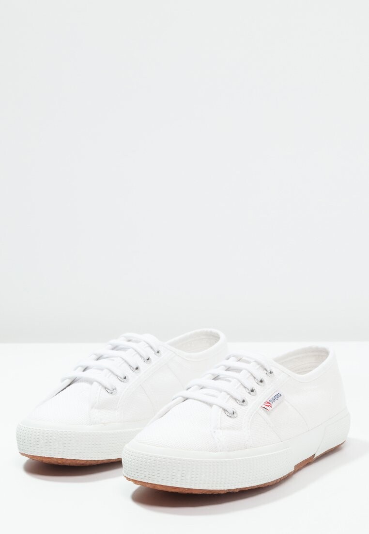 

Кроссовки 2750 CLASSIC UNISEX Superga, белый