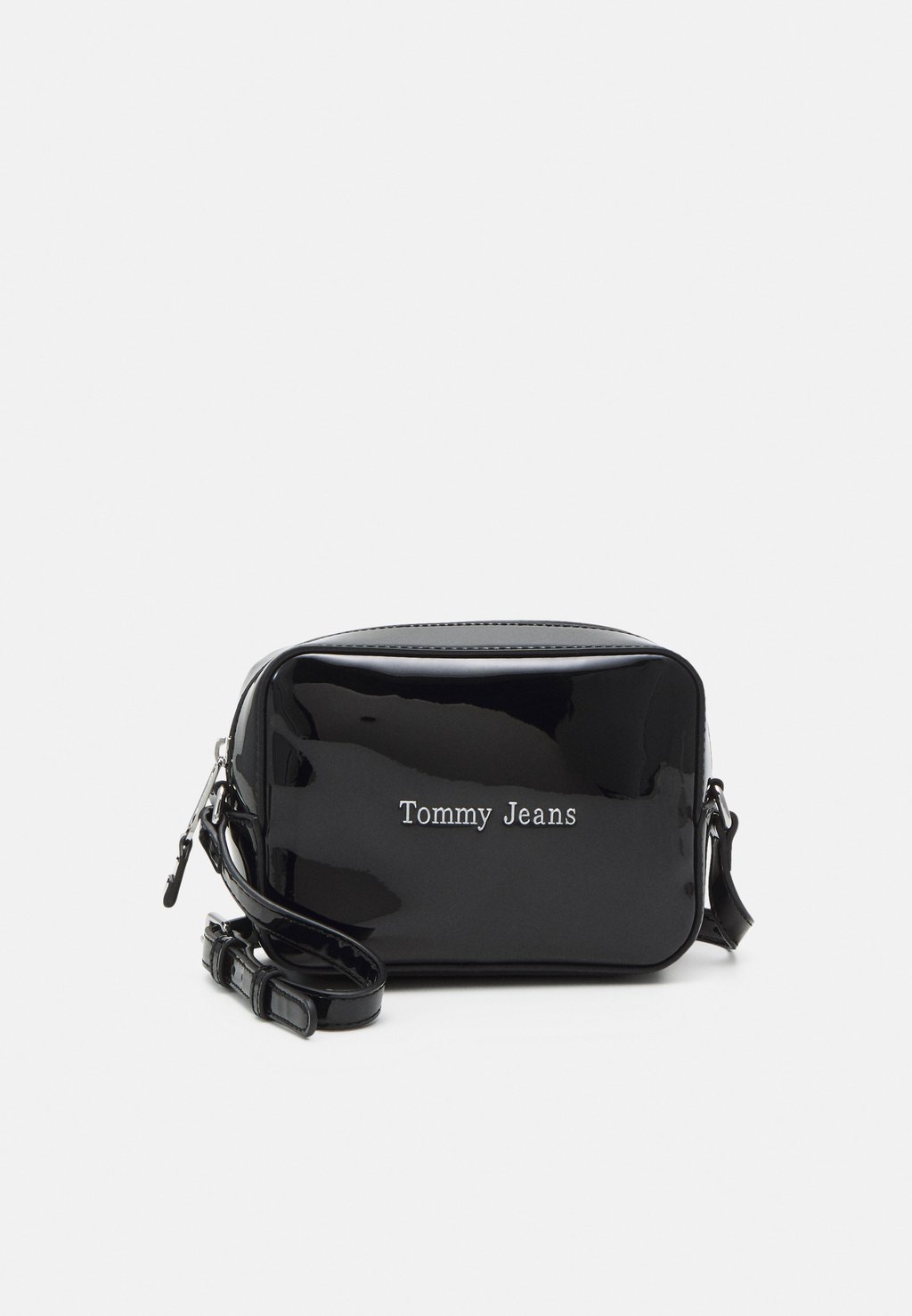 цена Сумка через плечо MUST CAMERA BAG PATENT Tommy Jeans, черный