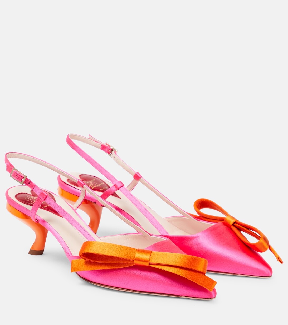

Атласные туфли-лодочки Virgule с ремешком на пятке и бантом Roger Vivier, оранжевый