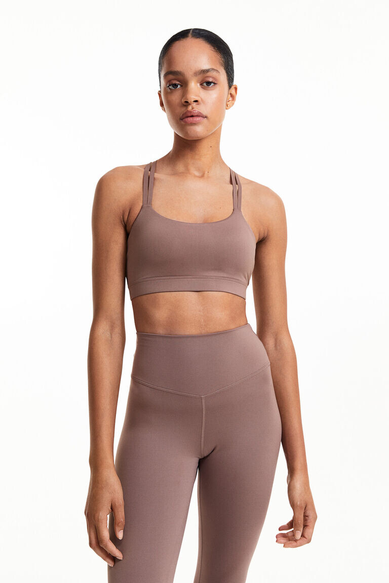 

Спортивный бюстгальтер softmove light support H&M, бежевый