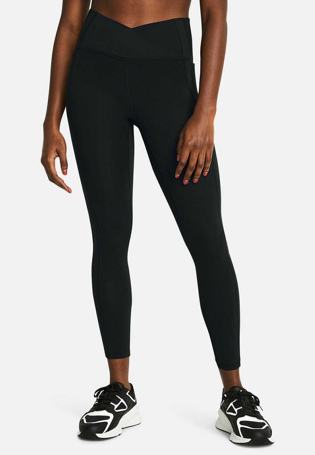 

Леггинсы MERIDIAN CROSSOVER Under Armour, цвет black